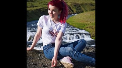 E hoʻāʻo ʻaʻole e hoʻokani me Streamer Olyasha 1080p (Metronome)